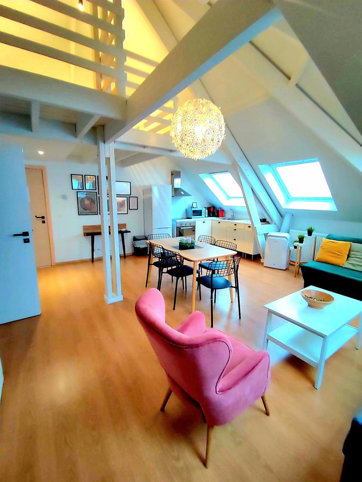 Quartier Louise Studios Brussel Bagian luar foto